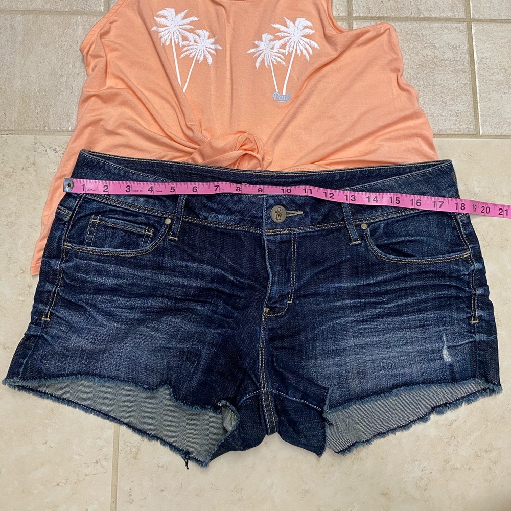 Decree Jean Shorts